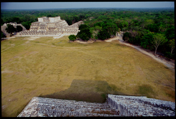 chichen itza-01.jpg